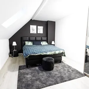 Grogo Duplex Apartment Antwerp