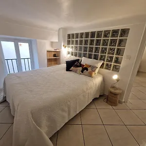 Le Cosy - Renovated In Place Massena Apartment Nice
